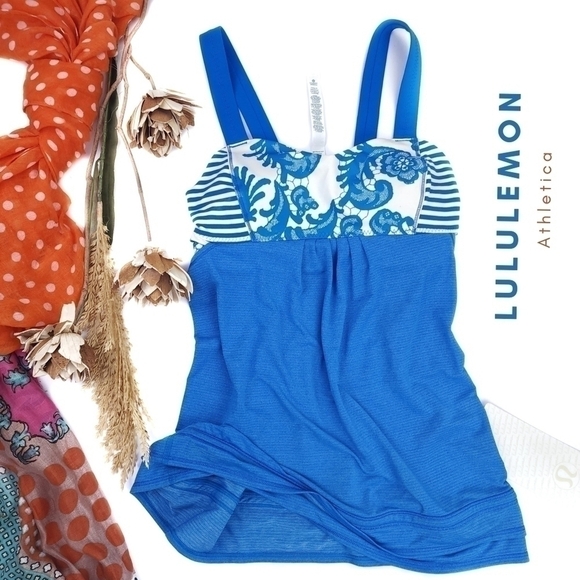 🔴 New Lululemon Blue White Floral Run Back On Track Tank Top - Picture 1 of 13